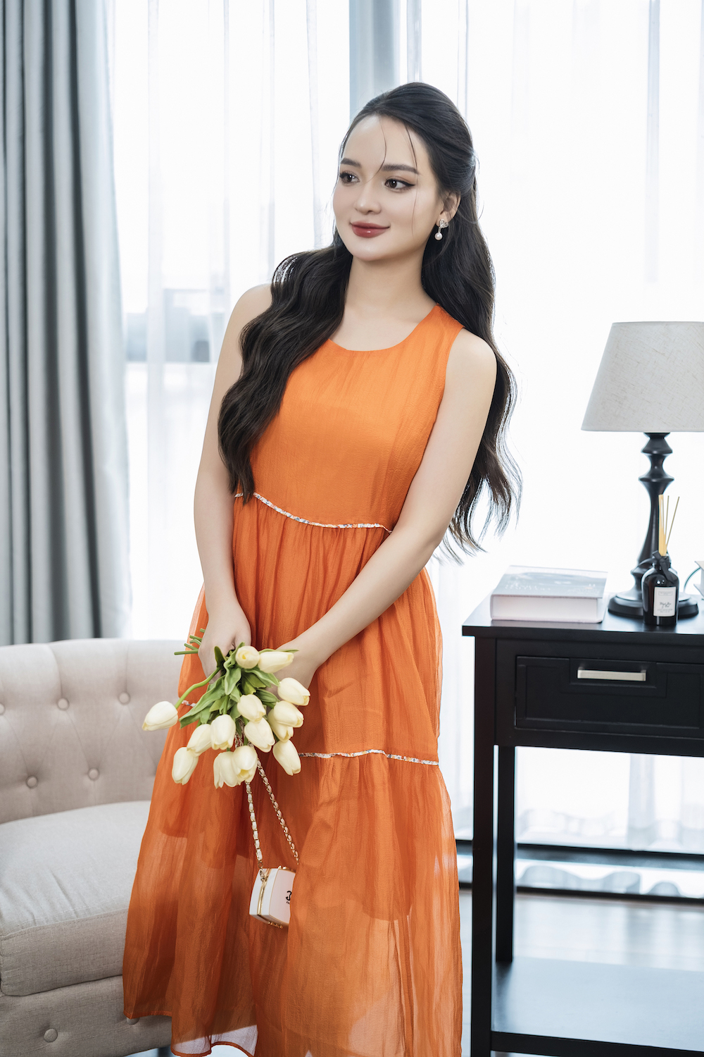 Váy tơ lụa sát nách dáng xòe Thuy's Silk