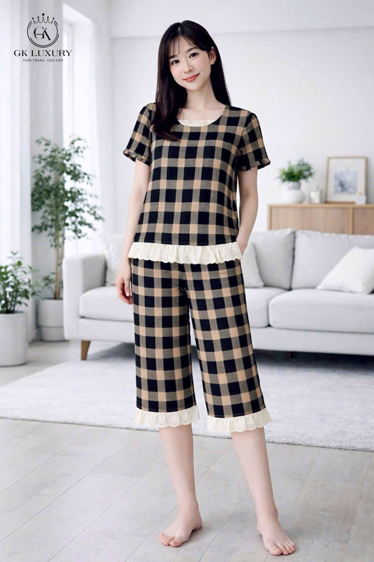 Bộ cotton cộc tay quần ngố Kẻ đen HGKC26308N