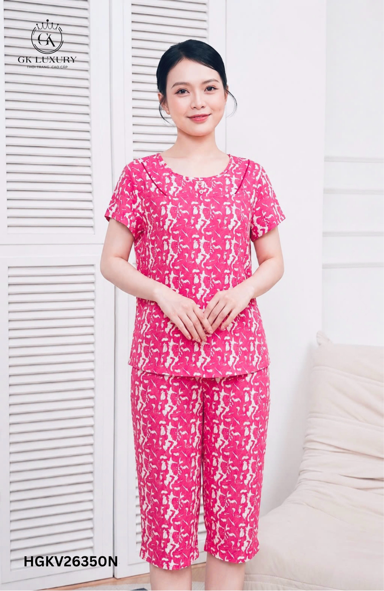 Bộ lanh cộc tay quần ngố HGKD26350N