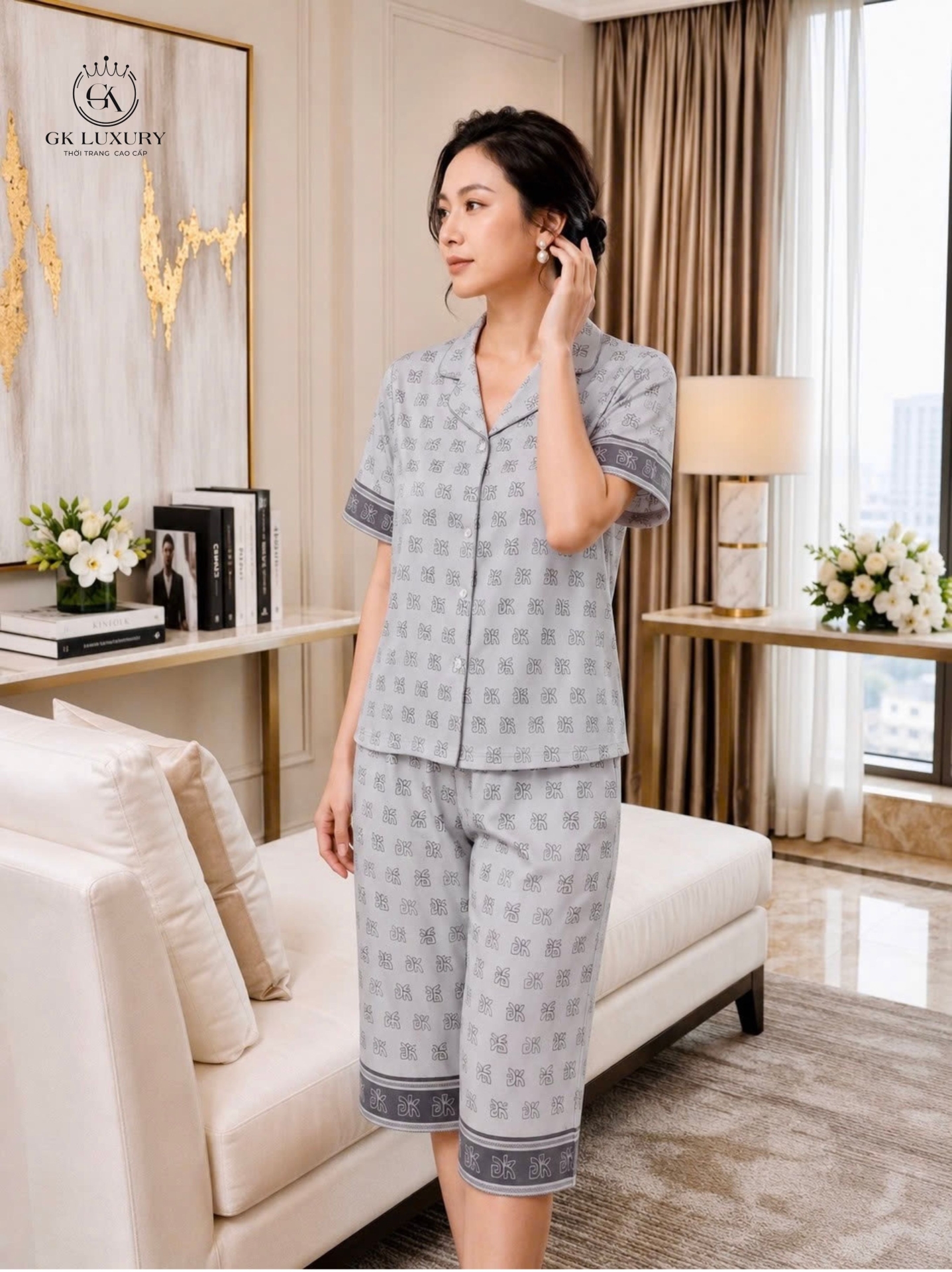 Bộ lụa cộc tay quần ngố HGKL26337N