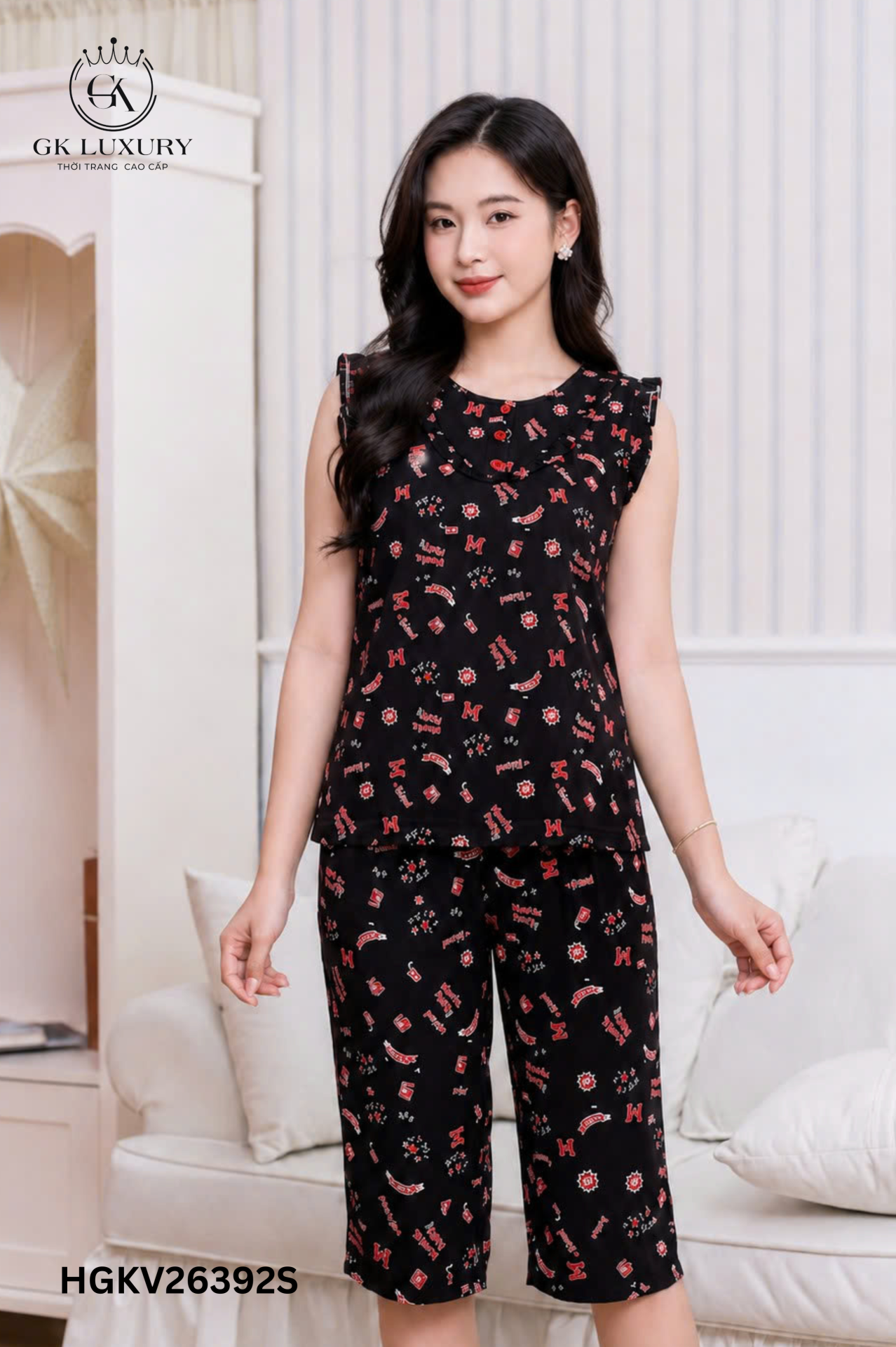 Bộ lanh sát nách quần ngố HGKV26392S