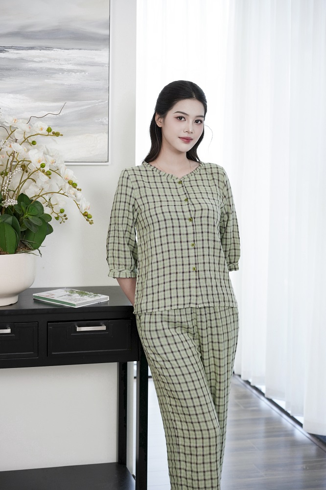 Bộ cotton tay dài quần dài DGKC25205D