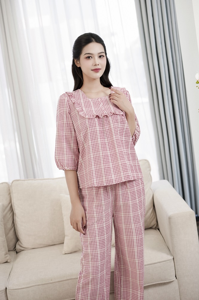 Bộ cotton tay dài quần dài DGKC25206D