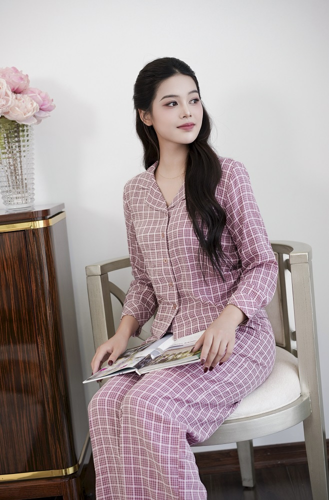 Bộ cotton tay dài quần dài DGKC25208D