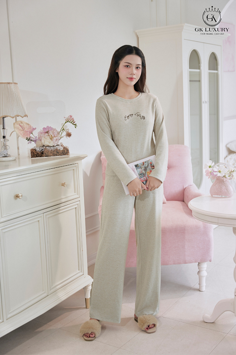 Bộ cotton tay dài quần dài DGKC25221D