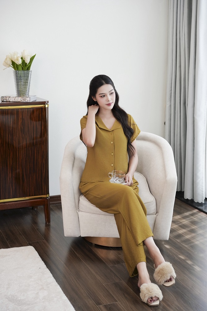 Bộ đũi cộc tay quần dài HGKD25196D