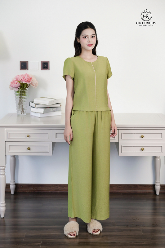 Bộ đũi cộc tay quần dài HGKD25197D