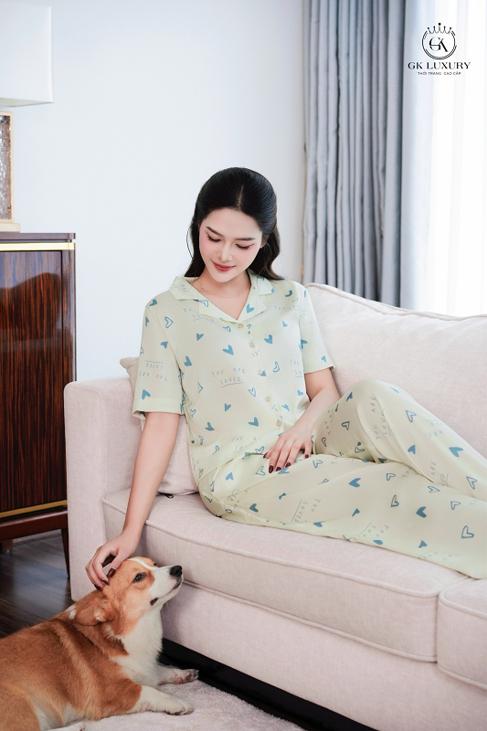 Bộ lụa latin tay lỡ quần dài HGKL25198D